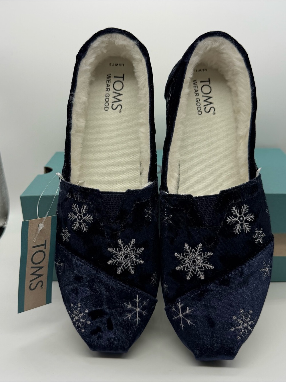 TOMS Alpargata Navy Silver Snowflake Velvet Slip-On Shoes, size 7.5. NEW!